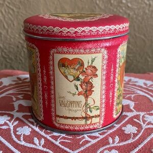 💘Vintage💘Valentine’s Day Canister